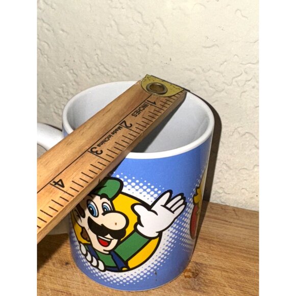 Super Mario Bros Luigi Mug 2022 Frankford Candy 11 Oz Stoneware Microwave Dishwa - Picture 3 of 4